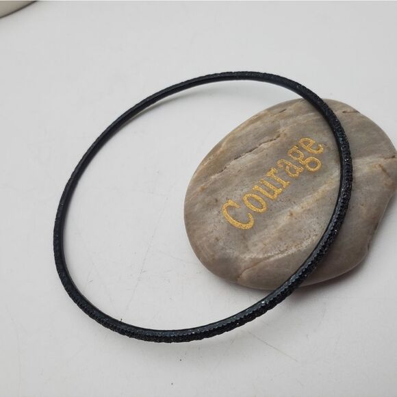 Black sparkle thin bracelet bangle - Picture 3 of 3
